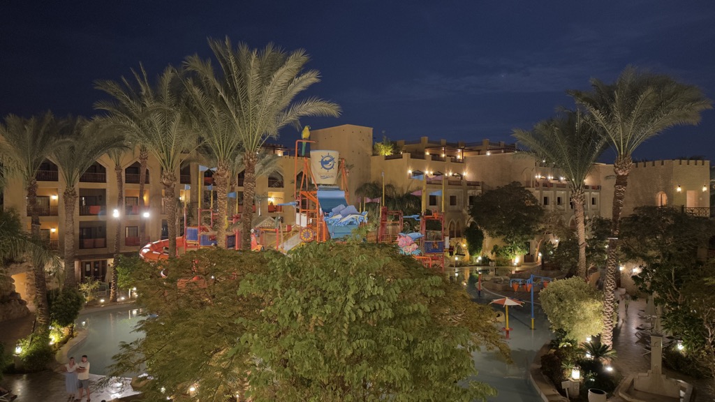 hotel02