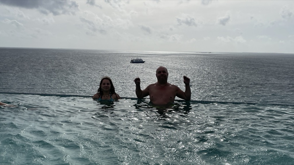 pool01