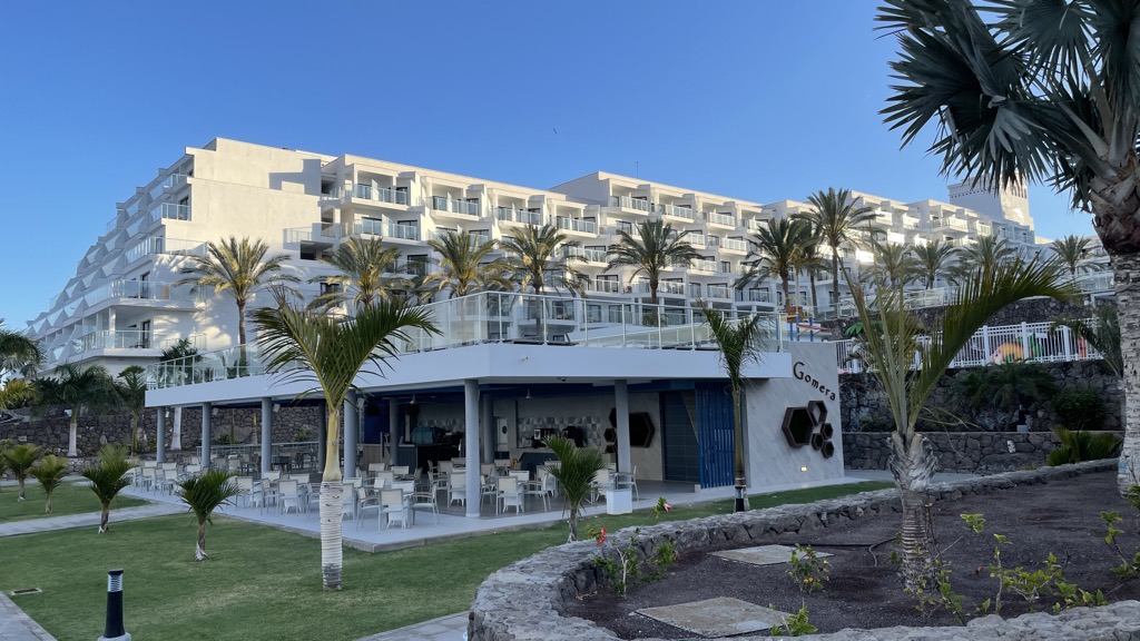 Riu01